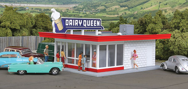 Walthers 3484 HO Cornerstone Vintage Dairy Queen