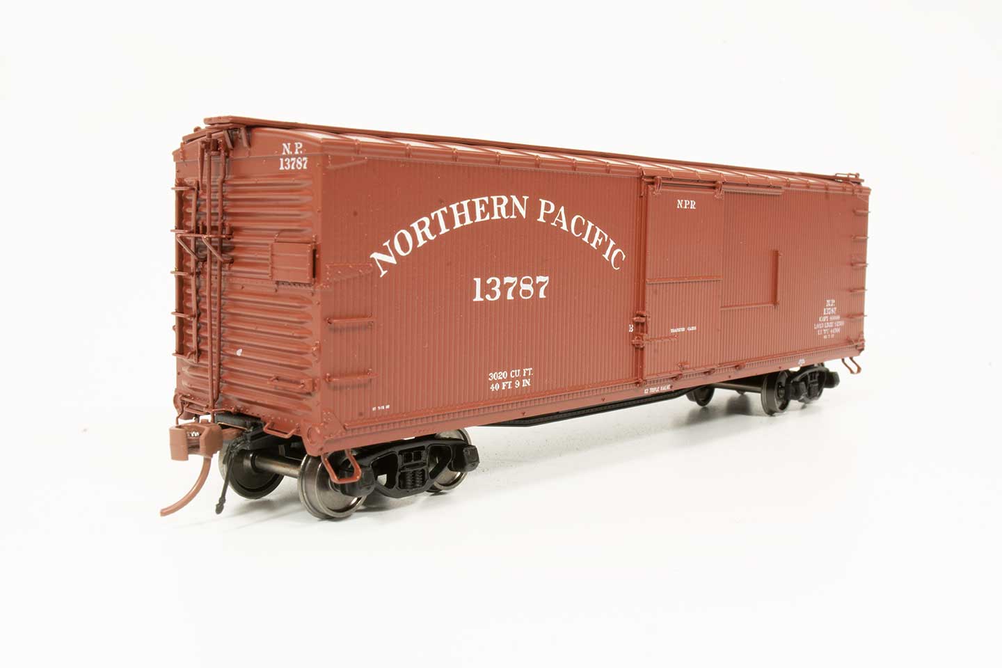 Rapido 130014-2 HO - 40ft NP 10000-series boxcar: Northern Pacific Prewar scheme #12237
