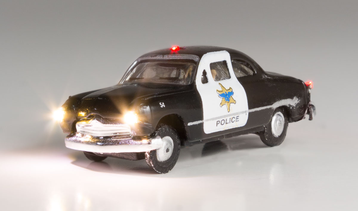 Woodland Scenics 5613 - N Scale Just Plug Lighted Vehicle - Police Car