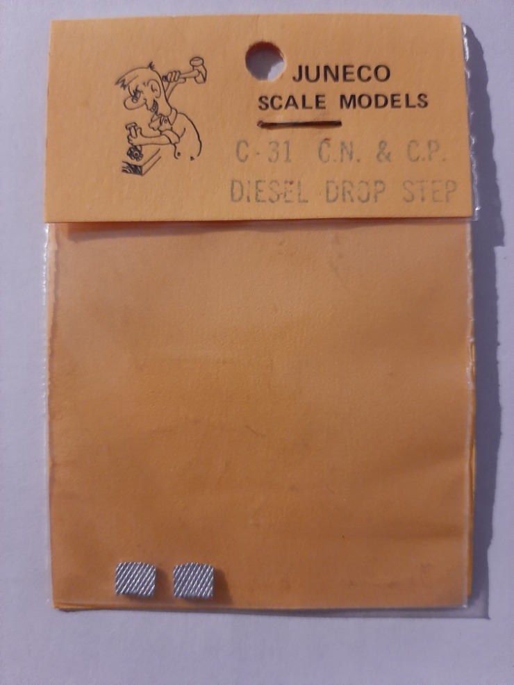 Juneco Scale Models C-31 - CN & CP Diesel Drop Step (2pcs)