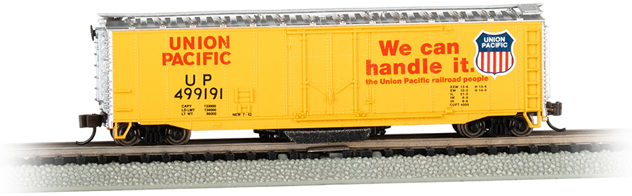 Bachmann 16366 - N Scale 50ft Plug-Door Track-Cleaning Boxcar - Union Pacific #499191