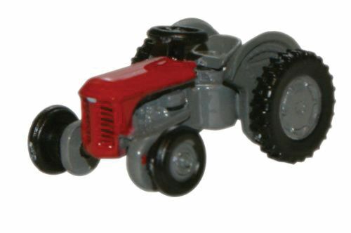 Oxford Diecast NTEA002 - N Scale Ferguson TE Farm Tractor - Assembled - Red, Gray