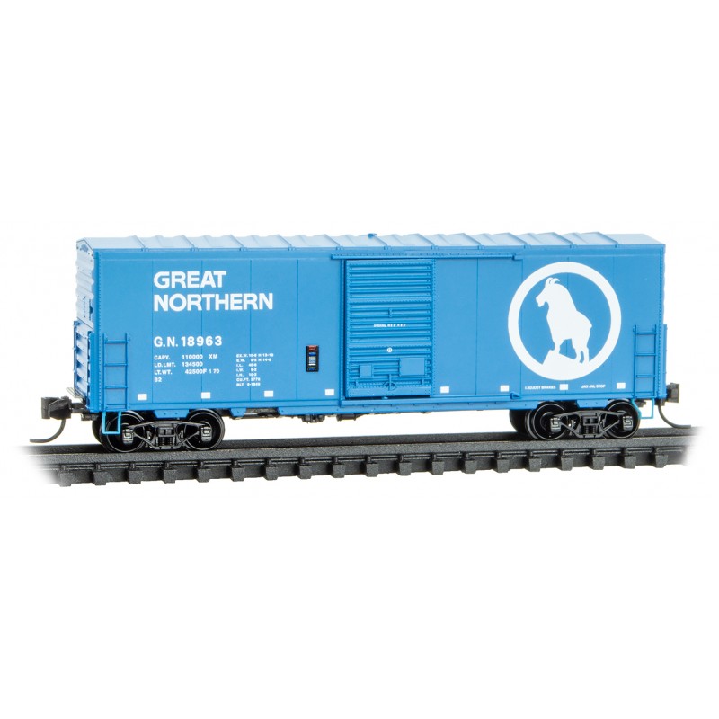MicroTrains 024 00 550 - N Scale 40ft Boxcar - Great Northern #18963