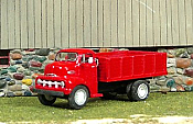 Sylvan Scale Models V-330 HO Scale - 1952 Ford/Cab Over Engine/Grain Truck - Unpainted and Resin Cast Kit