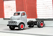 Sylvan Scale Models V-329 HO Scale - 1952 Ford/Cab Over Engine/Cab & Chassis - Unpainted and Resin Cast Kit