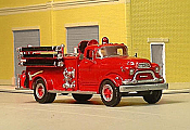 Sylvan Scale Models 323 HO Scale - 1955-57 GMC 630 with LaFrance Pumper - Unpainted and Resin Cast Kit
