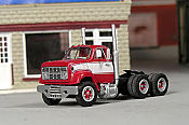 Sylvan Scale Models V-378 HO Scale - 1971-77 Chevy C-90 High Cab Tandem Axle Short Hood Tractor - Unpainted and Resin Cast Kit
