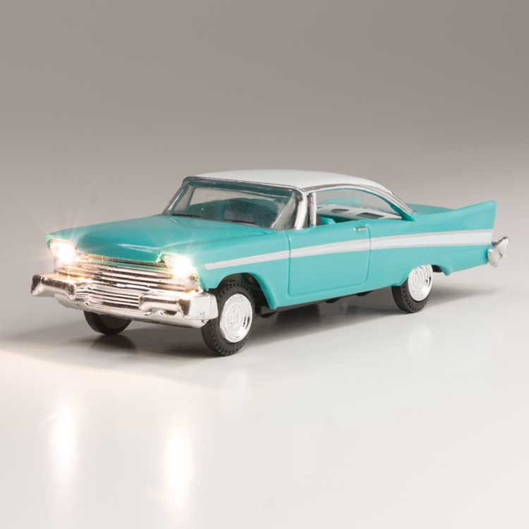 Woodland Scenics 5600 - HO Just Plug Lighted Vehicle - Fancy Fins