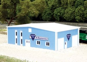 Pikestuff 8011 - N Scale Diamond Tool & Engineering Building -- 60' x 40' (blue)