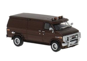 Brekina 18252 - GMC Verdura Cargo Van - Assembled -- Brown