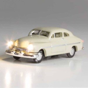 Woodland Scenics 5612 - N Scale Just Plug(R) Lighted Vehicle -- City Classic (Ivory)