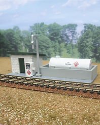 Osborn Models 1122 - HO Scale Diesel Fueling Station - Wood Kit