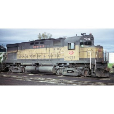 Rapido 45540 - HO ALCO C-425 (DC/DCC/Sound): Burlington Northern - SP&S Patch: #4261