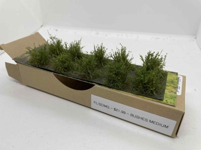 Martin Welberg Scenic Studios WB-FL/SDMG - Fine Leave Bushes - Medium Green - Type D