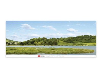 Peco SKP01 - ALL Scale Backscene Photographic Background 95 x 13" 240 x 33.3cm -- River Valley