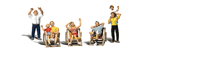 Woodland Scenics 1881 - HO Scale Spectators & Chairs - Scenic Accents(R) -- pkg(7)