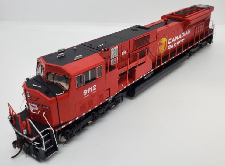 Athearn Genesis G27359 - HO Scale G2 SD90MAC Diesel - DCC & Sound - Canadian Pacific #9144