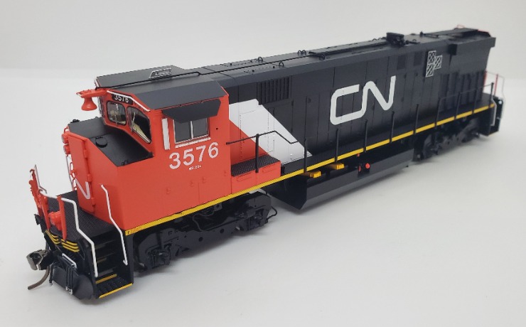 Rapido 33021 - HO MLW M420 - DC/DCC Ready - Canadian National (North American Scheme) #3561