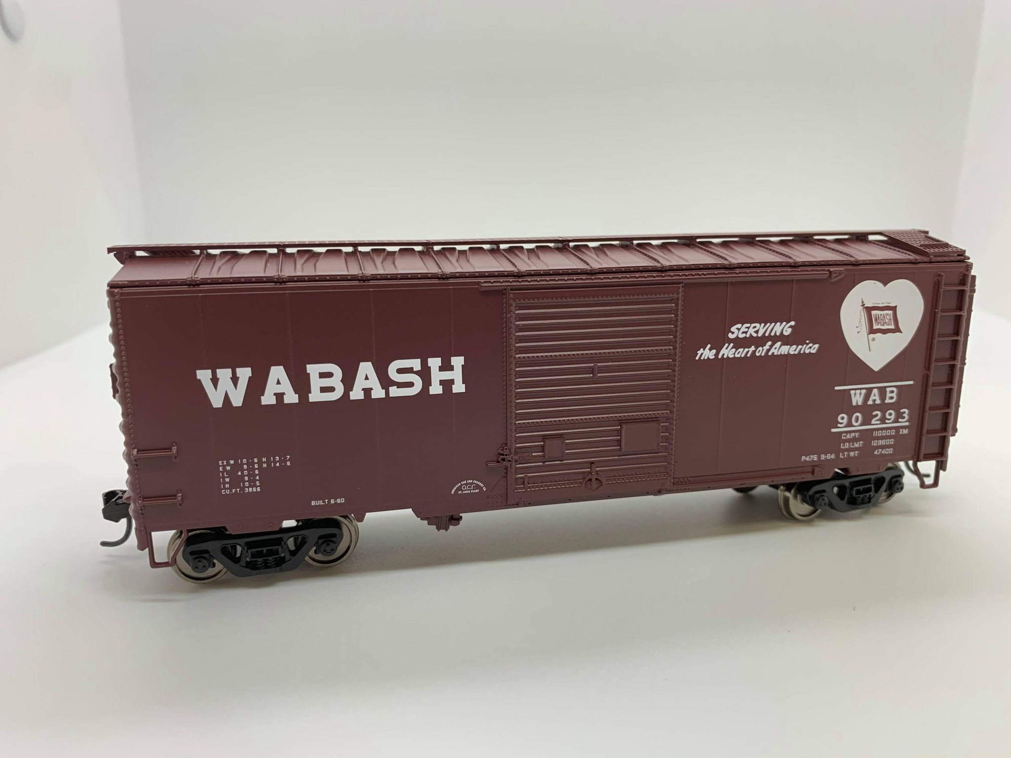 Walthers Mainline 2267 - HO 40ft ACF Welded Boxcar w/8ft Youngstown Door - Wabash #90293