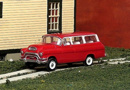 Sylvan Scale Models V-319 HO Scale - 1955-56 GMC 1/2 Ton Carryall Suburban - Unpainted and Resin Cast Kit