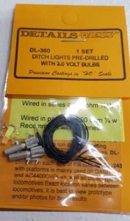 Details West 361 - HO Ditch Lights - Pre-drilled w/Platform & 3-Volt Bulbs (1 set)