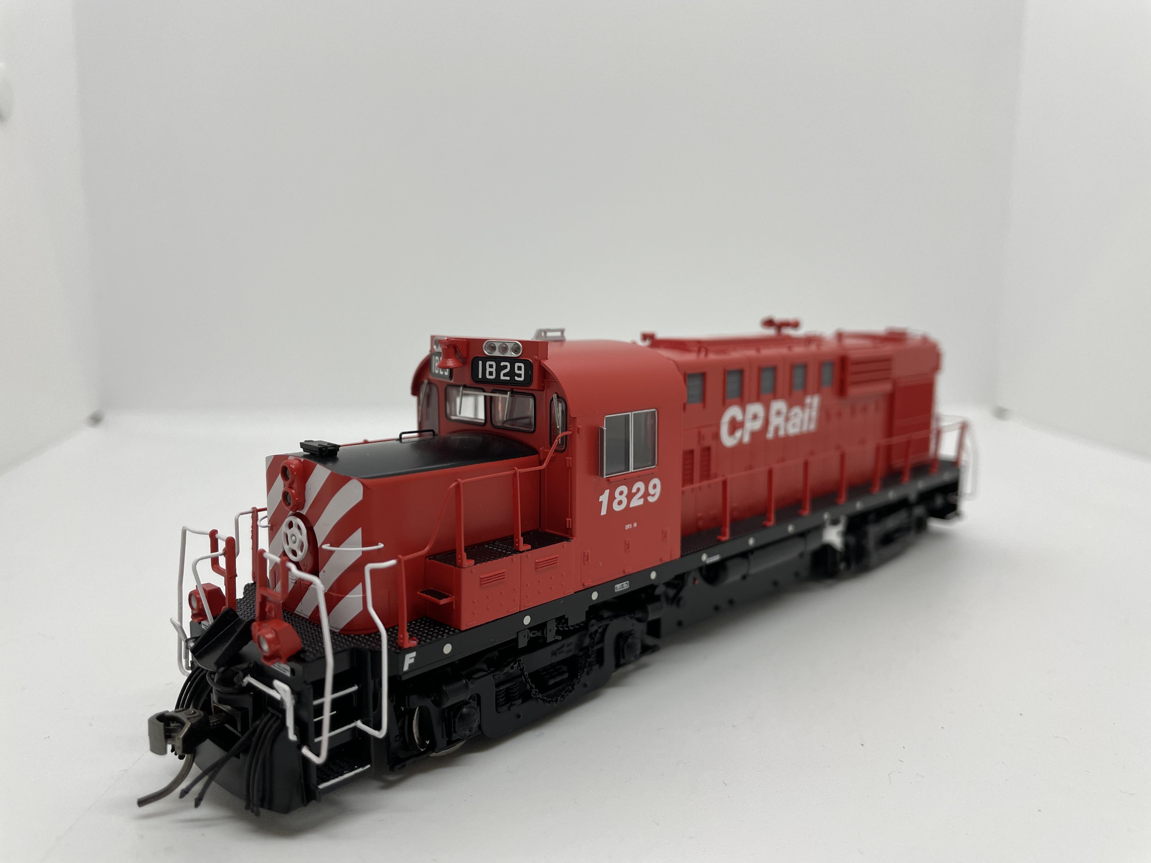 Rapido 32065 HO - RS-18u, DCC Ready - CP Rail w/out Multimark #1825