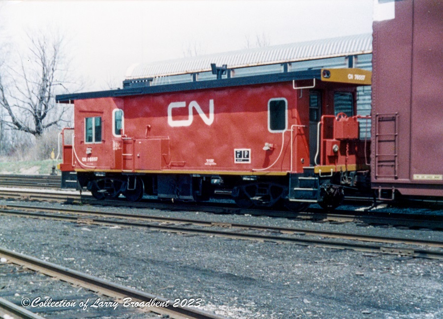 Otter Valley Railroad 57019 - PSC Transfer Van - Canadian National #76555