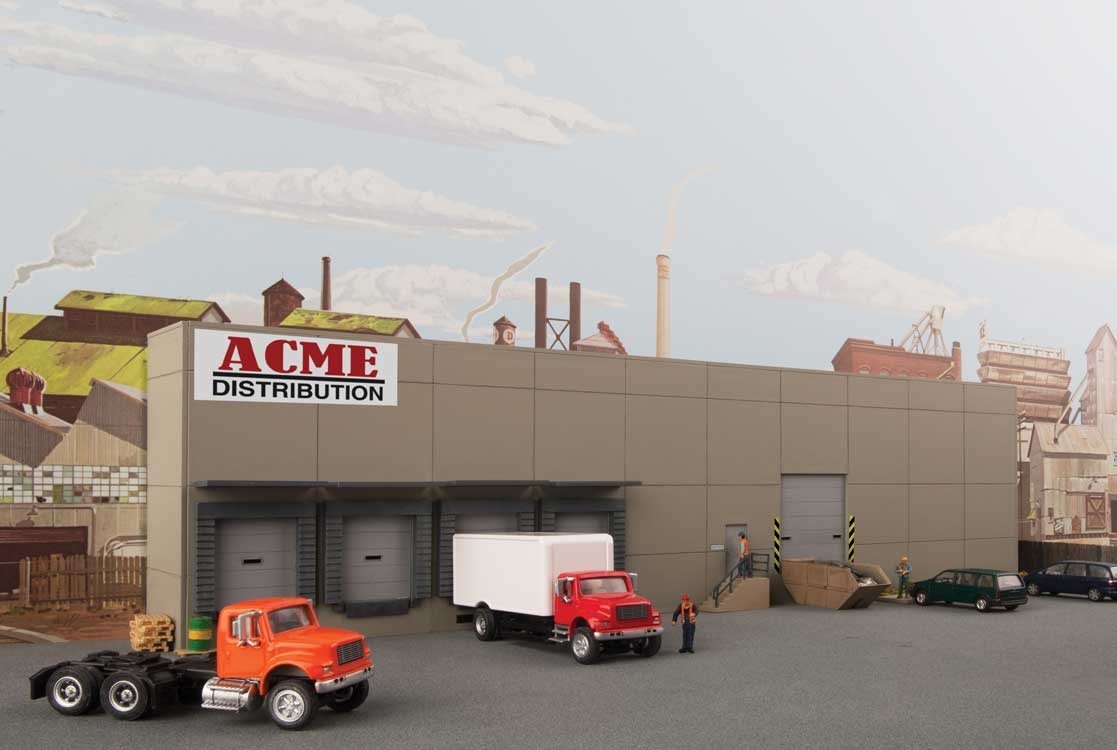 Walthers Cornerstone 4071 - HO Modern Concrete Warehouse Background Building - Kit