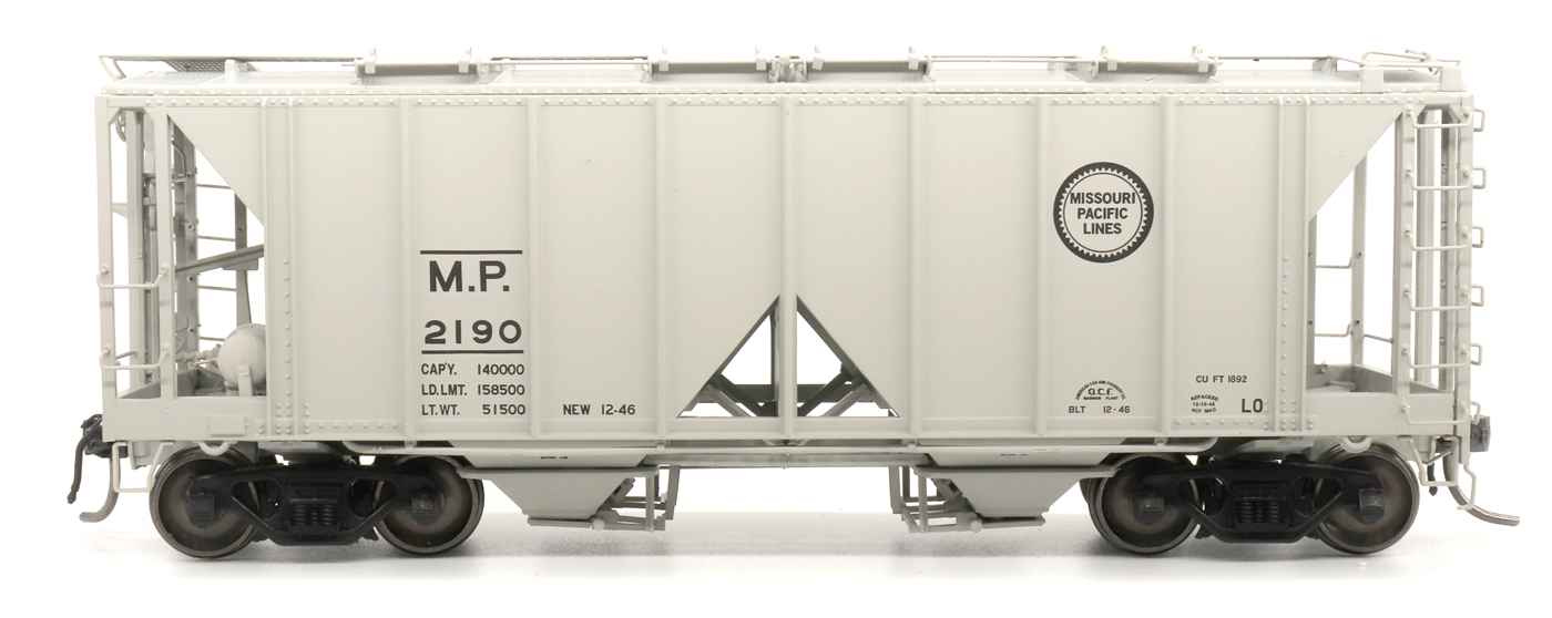 Intermountain 48688-04 HO 1958 Cu Ft 2 Bay Covered  Hopper- Open Sides - Missouri Pacific #2185