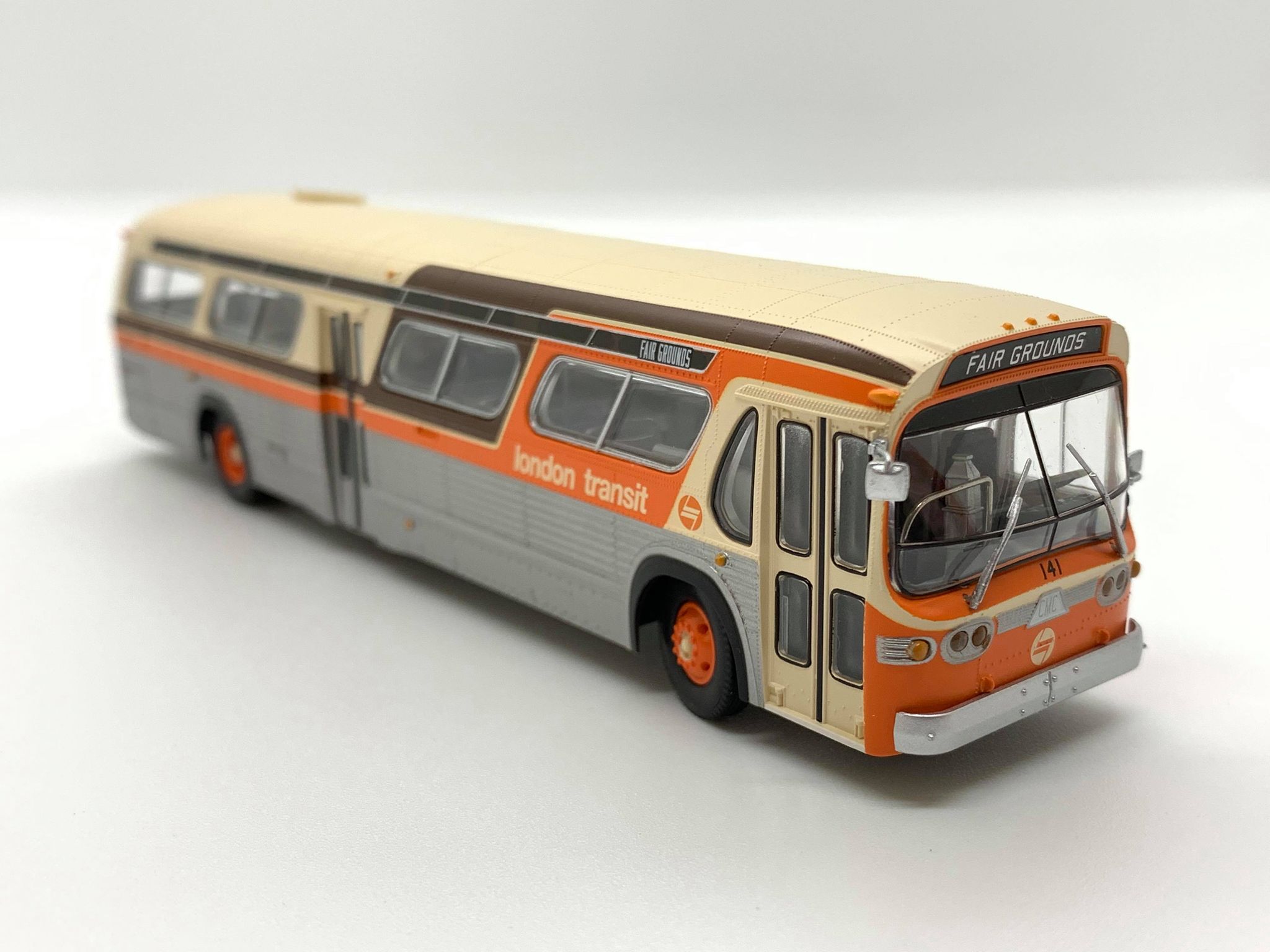 Rapido Trains 753097 HO New Look Bus Exclusive London Transit Commission (Orange/Brown)#141 Fair Grounds Deluxe