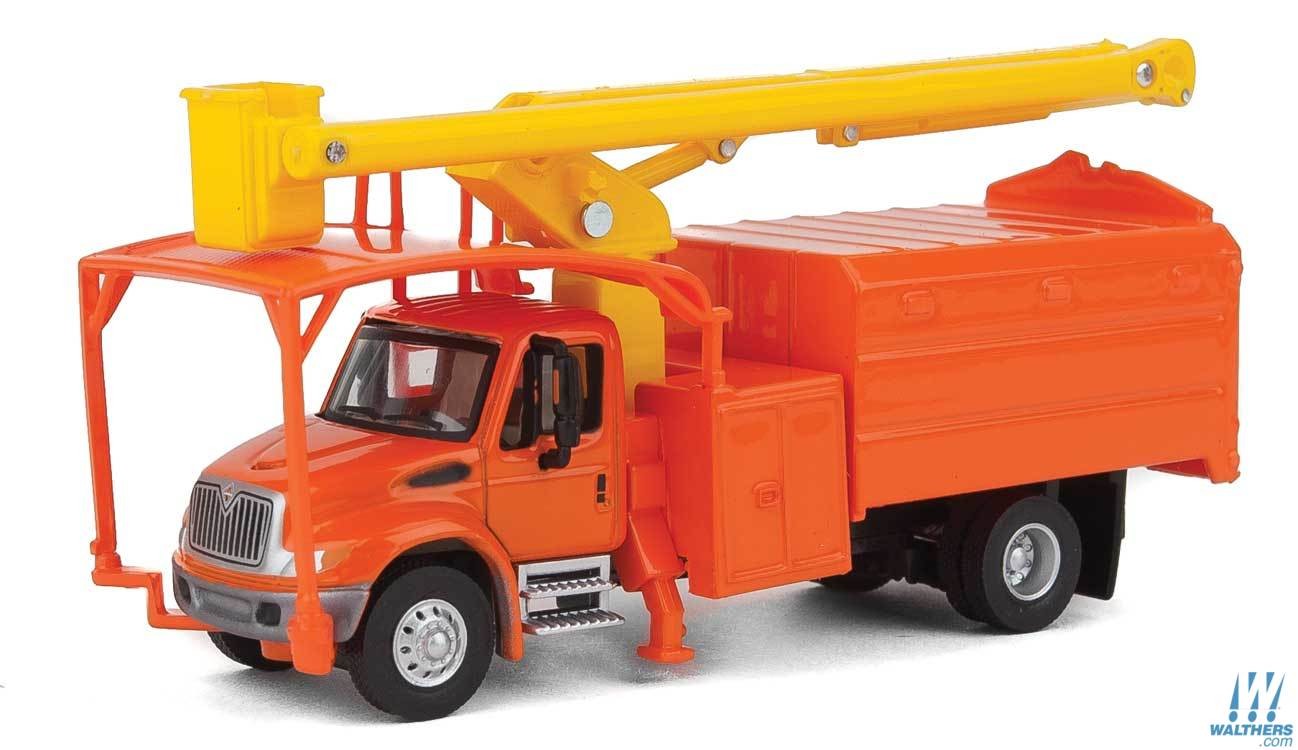 Walthers SceneMaster HO 11744 International(R) 4300 2-Axle Truck with Tree Trimmer Body - Assembled 