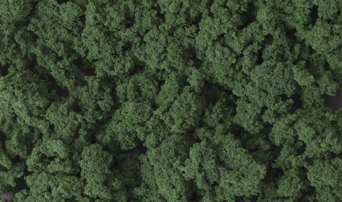 Woodland Scenics 684 - Clump Foliage - Dark Green - Bag (57.7 in3)