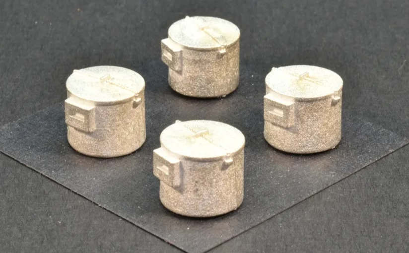 ShowCase Miniatures 2347 - HO Scale Battery Tubs/ Wells - 4pkg