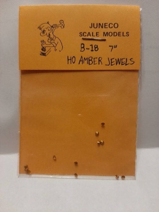 Juneco Scale Models B-18 - HO 7in Amber Jewels (12/pkg)