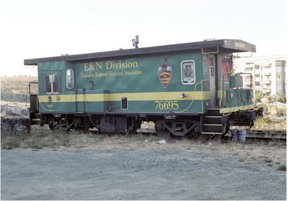 Otter Valley Railroad 57022 - PSC Transfer Van - E&N Division - CRHA - 76695