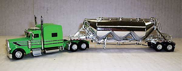 Trucks n Stuff SPEC019 - HO Peterbilt 389 Sleeper Cab Tractor w/Pneumatic Bulk Trailer