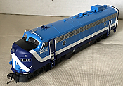 Rapido Trains 222542 - HO GMD FP7 - DCC/Sound - Montreal Commuter Early #1302