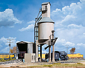 Walthers Cornerstone 3042 - HO Concrete Coaling Tower - Kit