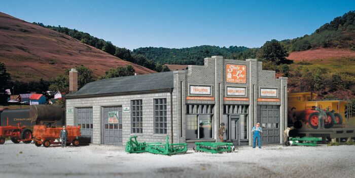 Walthers 2912 HO Cornerstone State Line Farm Supply - Kit