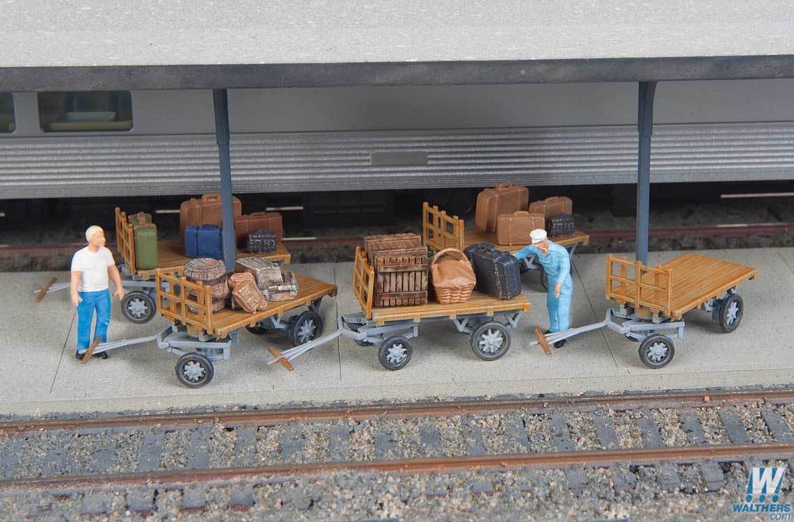 Walthers SceneMaster 4135 HO - Baggage Carts - Kit