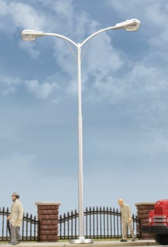 Walthers SceneMaster 4313 - HO Double Arm Tear Drop Street Light