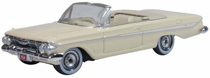 Oxford Diecast 87CI61005 - HO 1961 Chevrolet Impala Convertible, Almond Beige/White