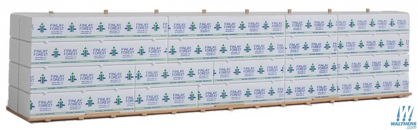 Walthers SceneMaster HO Scale 3122 -  Wrapped Lumber for 50Ft Bulkhead Flatcar - Finlay