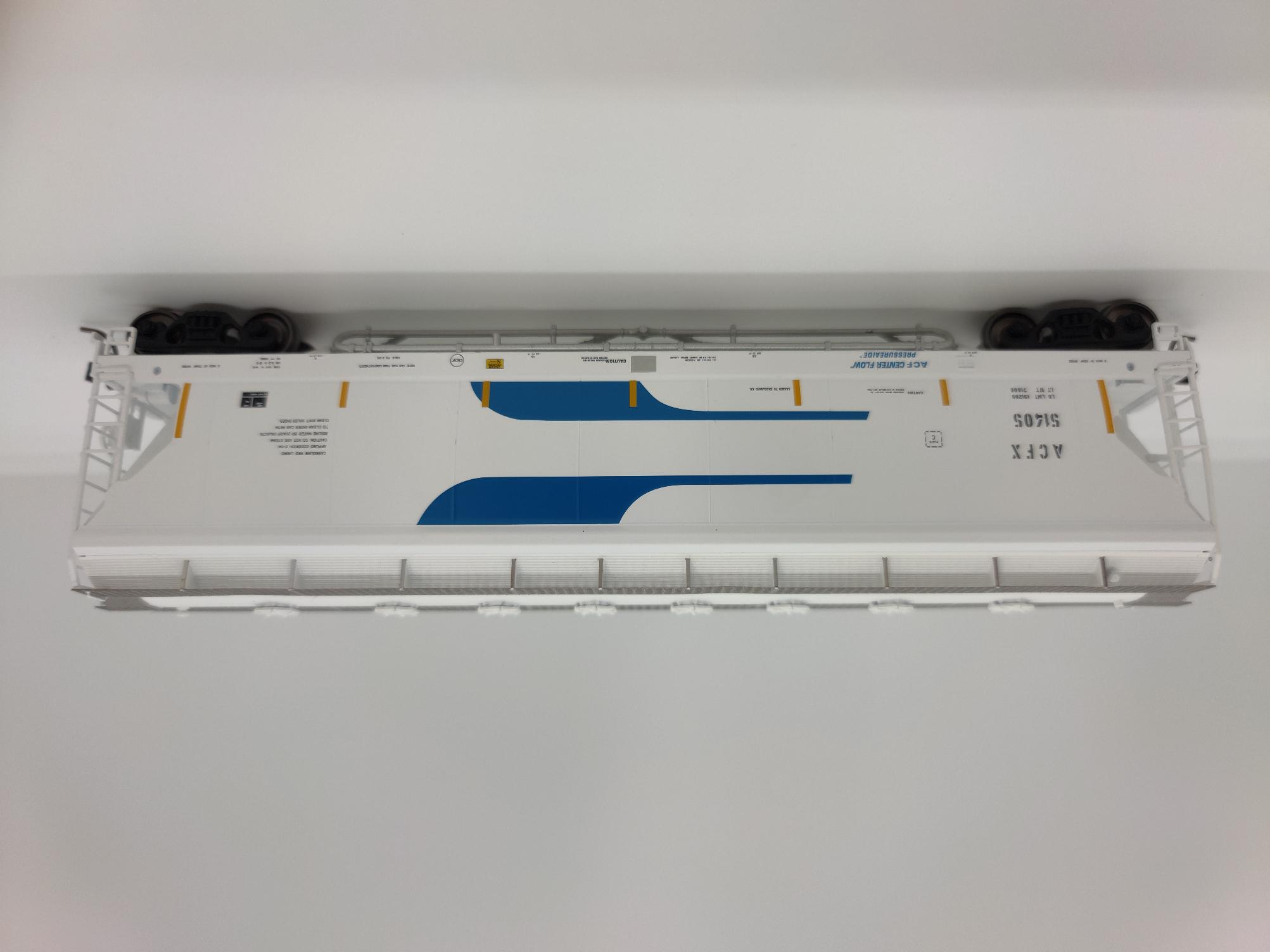 Atlas 20006285 - HO Pressureaide Covered Hopper - ACFX (Conspicuity Stripes Venturi) #51405