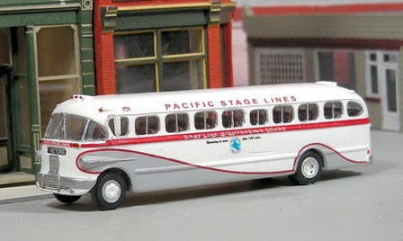 Sylvan Scale Models SW003 HO Scale - 1946-47 ACF-Brille IC-41 Highway Bus - Unpainted and Resin C...