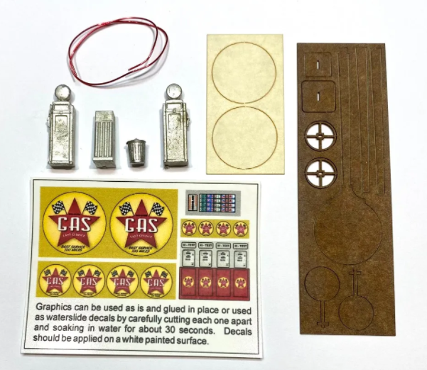 ShowCase Miniatures 2359 - HO Scale Gas Station Accessories