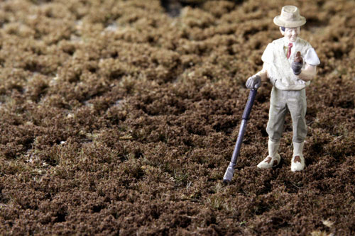 Martin Welberg Scenic Studios PW206 - Tufts - Winter w/ Weeds - 2mm