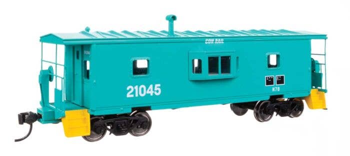 Walthers Mainline 8674 - HO International Bay Window Caboose - Ready to Run -- Conrail #21045