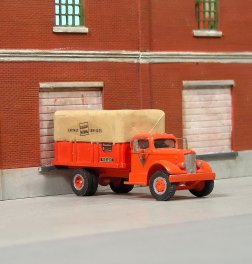 Sylvain Scale Models V-017-1 - HO 1940-58 White Super Power CNR Stake Truck - Unpainted Resin Kit