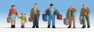 Walthers SceneMaster 6060 HO Travelers with Luggage pkg(5)